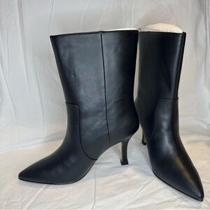 Black Heeled Boots with Sleek Pointed Toe NEW!